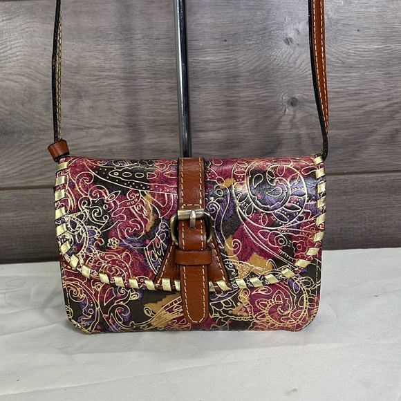 Patricia Nash Handbags - Patricia Nash shimmery purple and gold Crossbody Bag